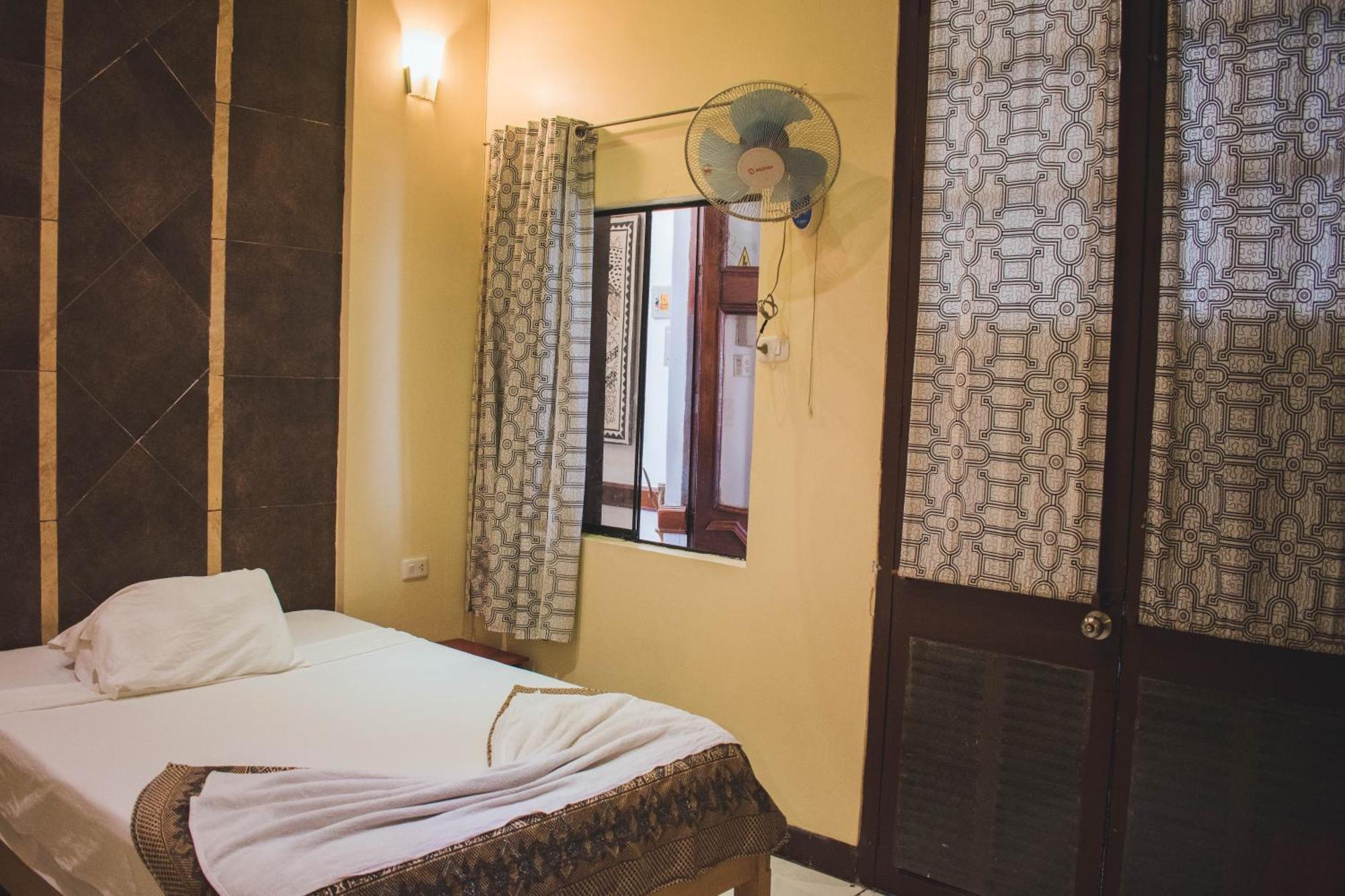 Hotel La Casona Икитос Экстерьер фото